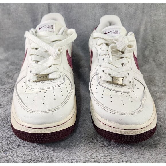 Nike Air Force 1 \'07 Shoes Mens Size 8 White Sail-Dark Beetroot Low Top Sneakers
